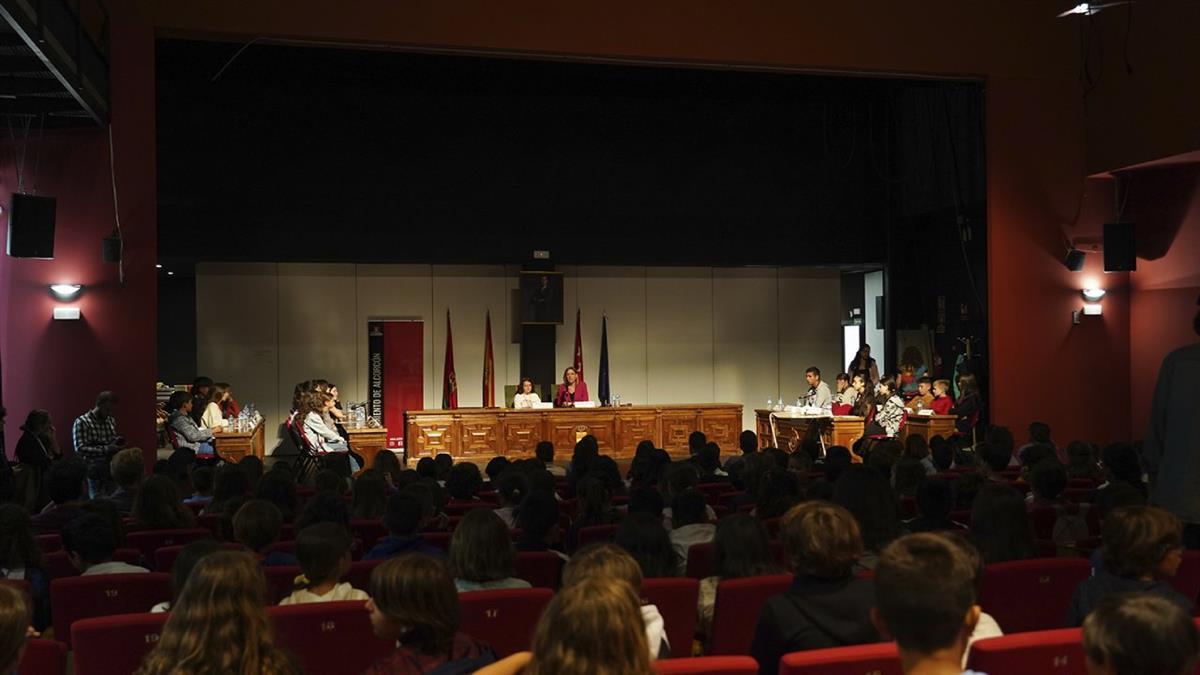 Más de 20 niños y niñas han debatido sobre los problemas y soluciones para Alcorcón 