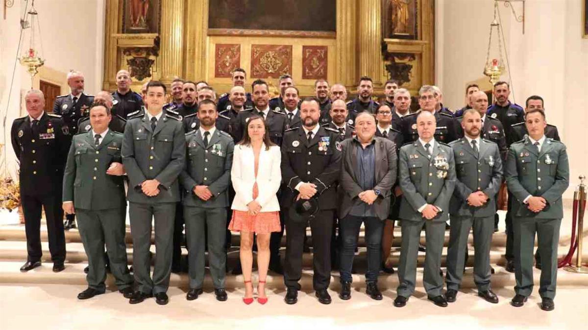 La Policía Local conmemoró el día de su patrón con reconocimientos