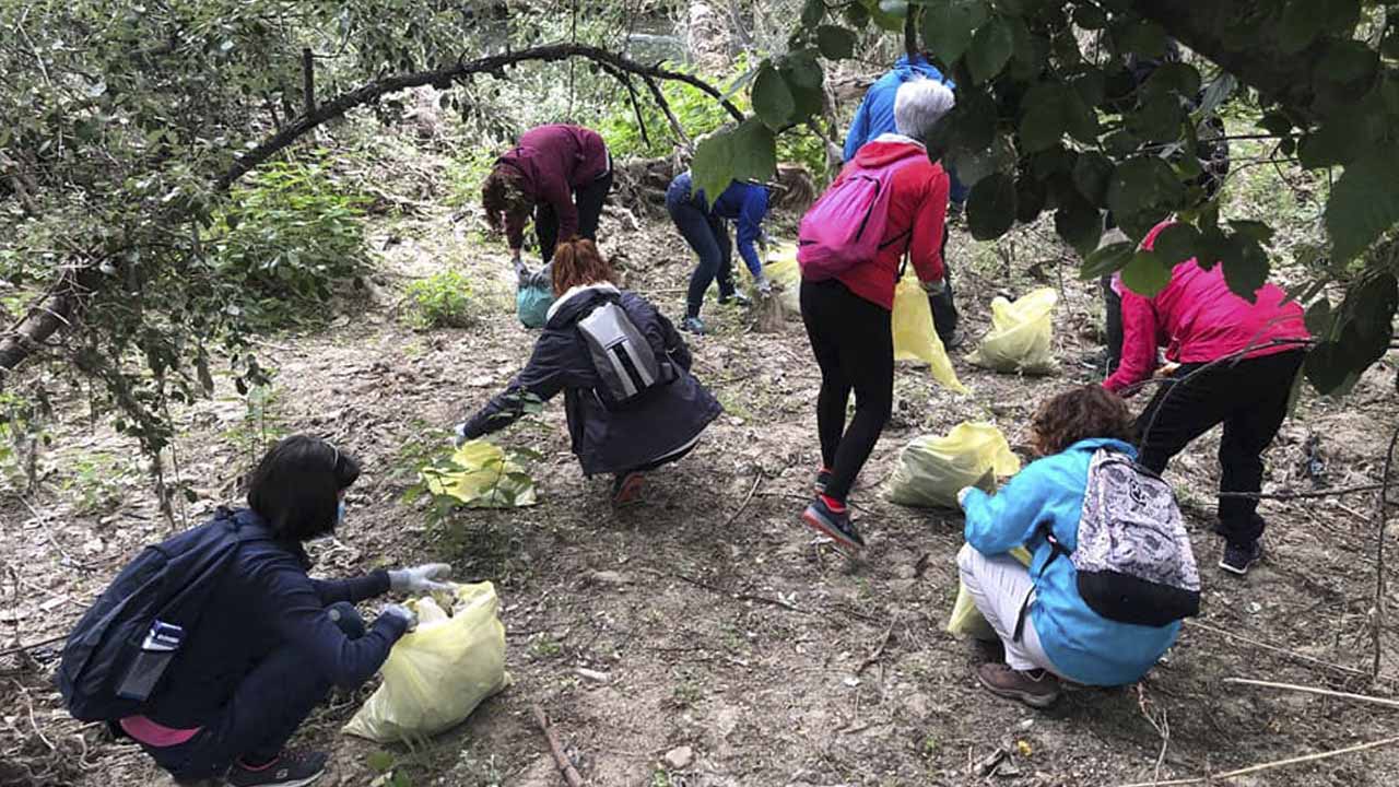 Más Madrid San Fernando denuncia el vertido de una sustancia "nauseabunda" en el agua