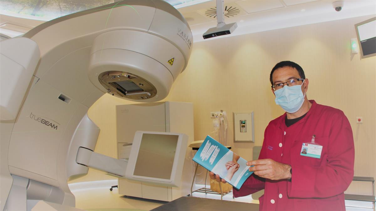 El autor de esta obra es Basilio López, técnico de radioterapia del Servicio de Oncología Radioterápica del hospital