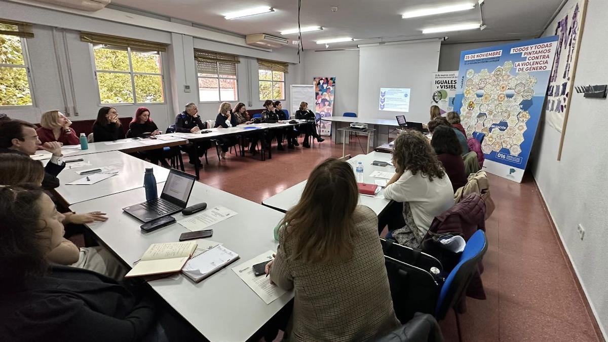 Es fruto del acuerdo de numerosas entidades de la ciudad y busca tolerancia cero contra el maltrato