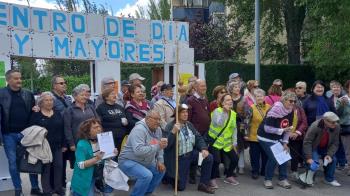 El partido recuerda la necesidad de construir un centro de día y otro de mayores para atender a este sector poblacional