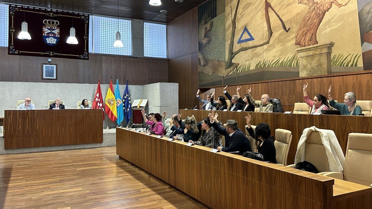 Los socialistas de Leganés creen que las cuentas presentadas por PP y ULEG en el pleno son las más dañinas y antisociales de la historia del municipio 