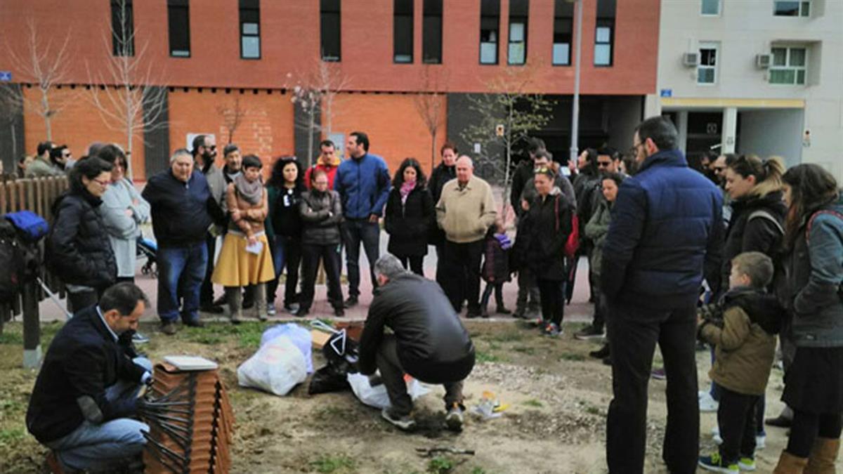 estará situado entre la Avenida Carlos V y la calle Desarrollo de Móstoles