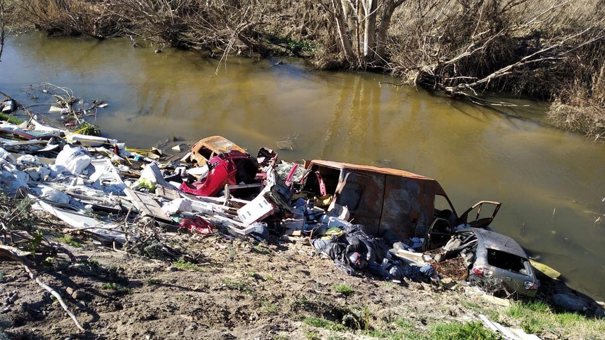 Los ayuntamientos por los que transcurre el río se ponen de acuerdo en su proceso de actuación.