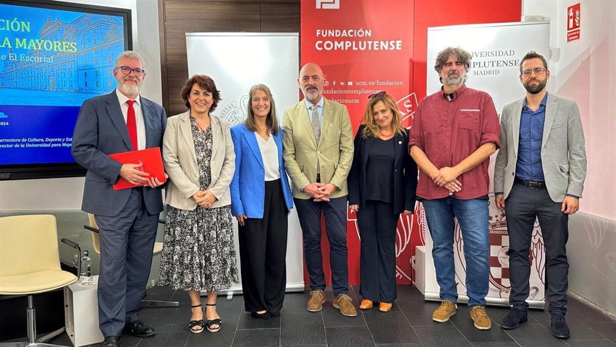 El municipio ha presentado la Universidad de Mayores de la Complutense en el Cuartel de Inválidos