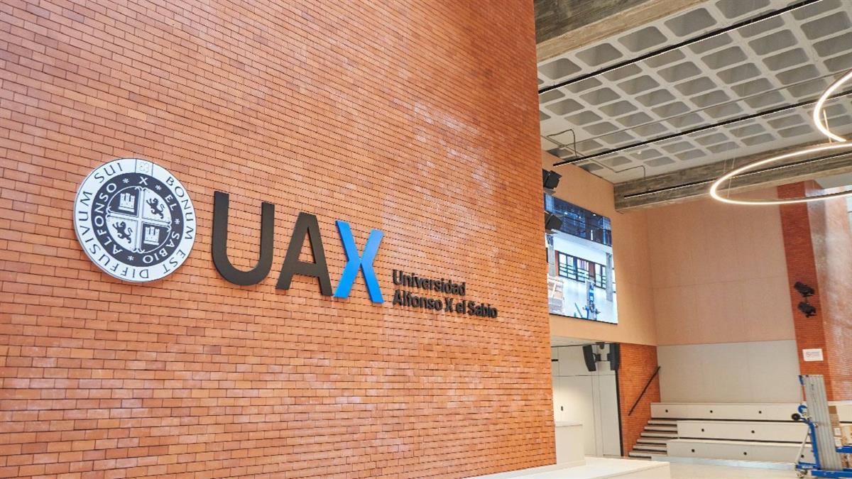 El Ayuntamiento dará estas ayudas para la Universidad Alfonso X el Sabio (UAX) 