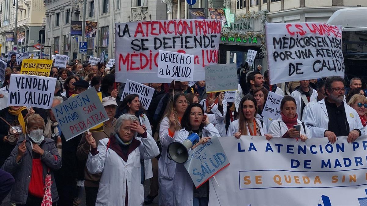 Tras una "reformulación" de posturas el parón convocado por médicos y pediatras se prolongará hasta el 11 de enero 