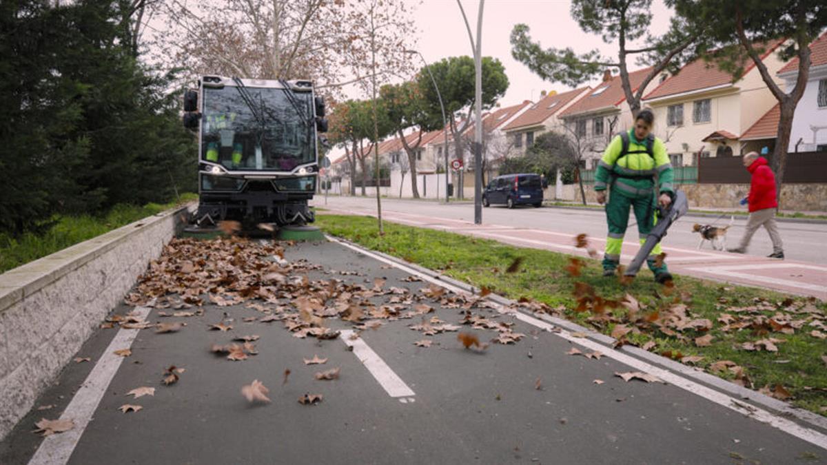 El LYMA amplía su servicio de barrido mixto