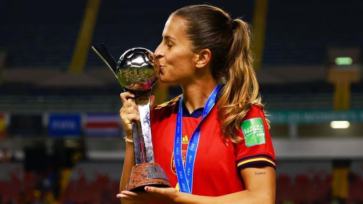 La futbolista fuenlabreña ya fue propuesta por VOX como pregonera el año pasado