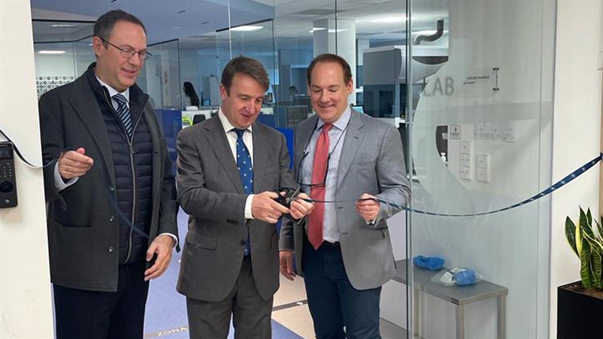 El alcalde asiste a la inauguración de las instalaciones del Laboratorio Life Length en el Centro Empresarial MASID