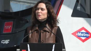 Ayuso declara tres días de luto por el fallecimiento del Papa Francisco