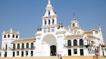 Los vecinos de Serranillos y Cubas pueden viajar a Huelva en el mes de septiembre