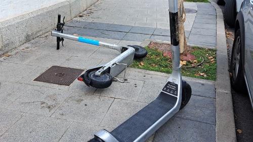 Los patinetes eléctricos de alquiler desaparecen de las calles de Villaviciosa