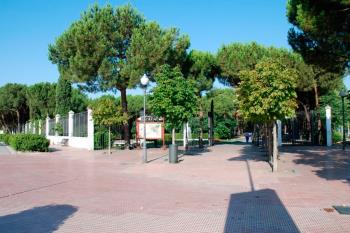 Hasta las dos de la tarde podremos visitar el mercadillo de Móstoles