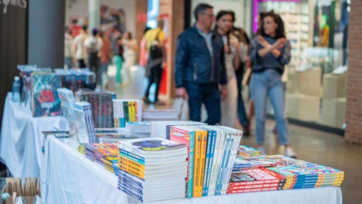 El evento contempla también charlas, presentaciones y firmas de ejemplares